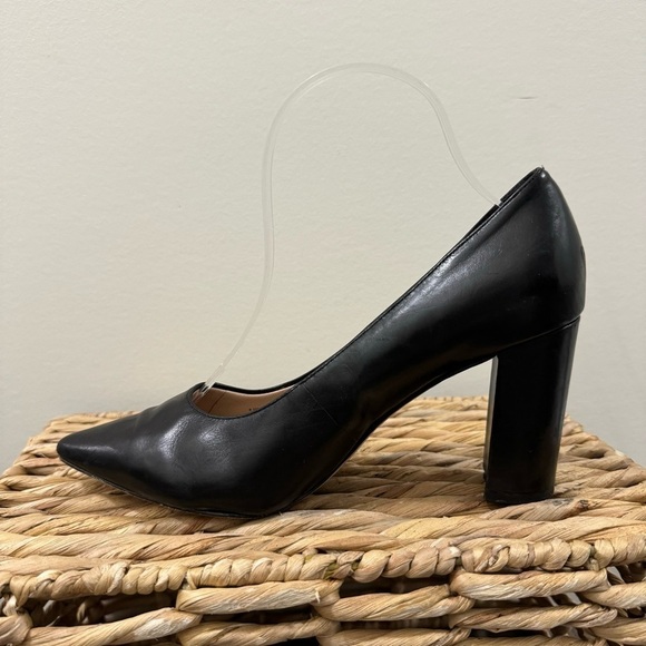Antonio Melani Holly Black Leather Block Pump Heel 8.5 - Picture 10 of 10